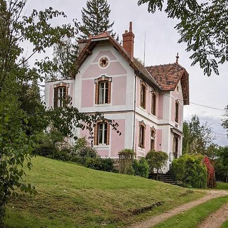 Strawberry Hill Bed & Breakfast Chissey-en-Morvan Ngoại thất bức ảnh